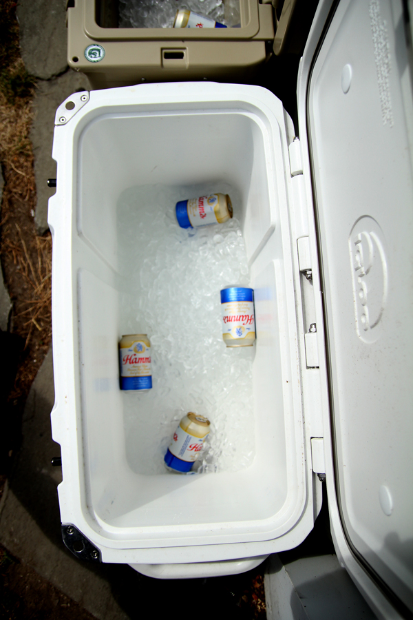 cooler that keeps ice for a week