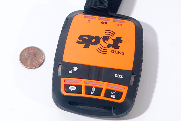 Orange SPOT Gen3 GPS Tracker Personentracker Schwarz 