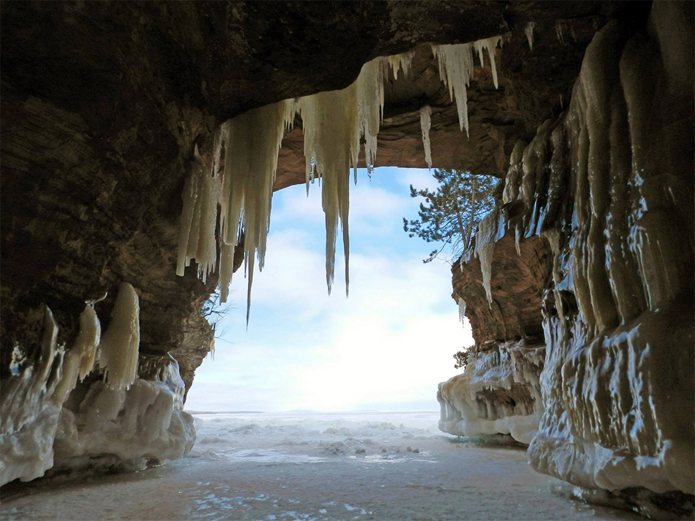 Journey To Lake Superior Ice Caves | GearJunkie