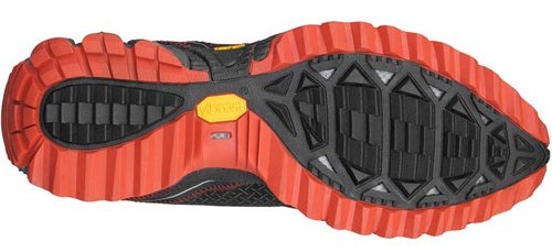 Waterproof Trail Shoe: Saucony ProGrid Razor | GearJunkie