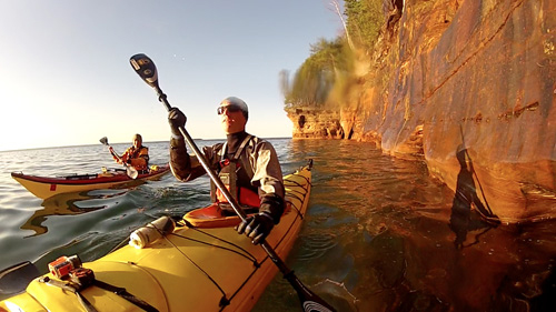 apostle islands cave kayaking