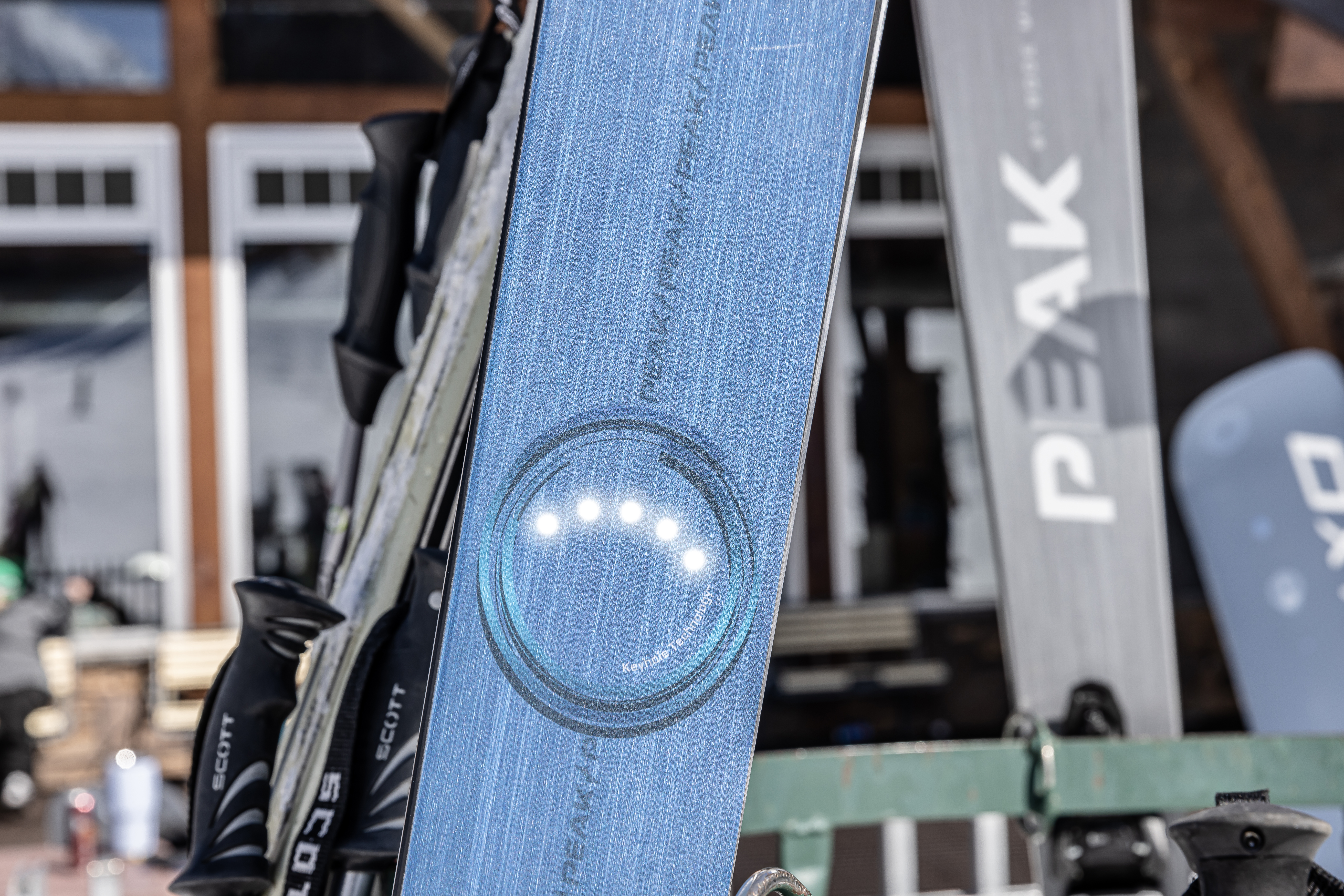 Never Lose Your Skis Again: Peak Ski Company to Include Built-In Tracking Technology